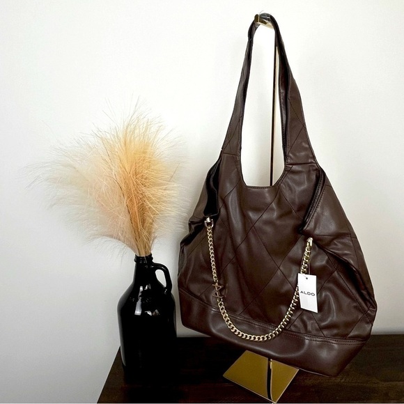 Aldo Vegan Leather Hobo Bag w/ Gold Hardware. Brown. Large. #556 - Picture 1 of 6